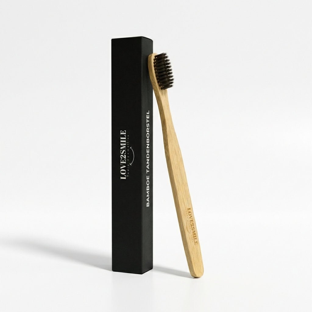 Bamboo tandenborstel love2smile
